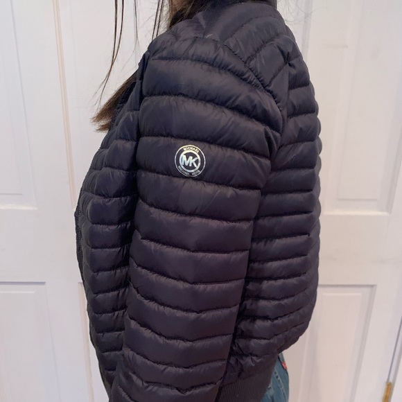 Lightweight Michael Kors down jacket - Picture 6 of 6